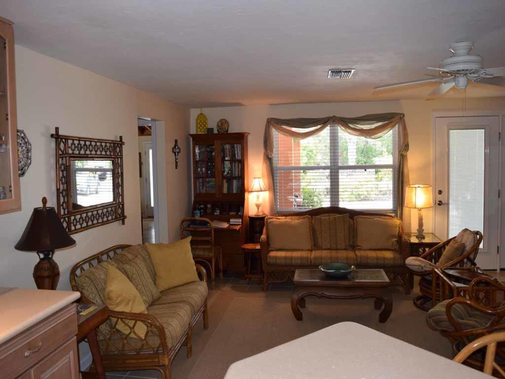 Lake By The Beach Home Holmes Beach Exterior photo